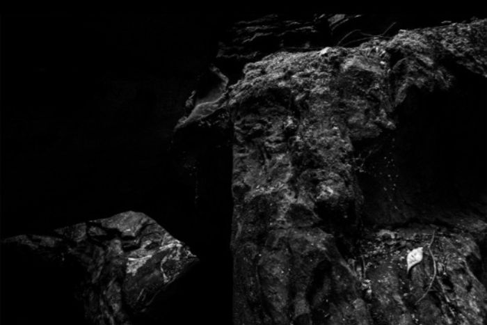 Geo, Metria - tiragem 1/20 - fotografia digital em preto e branco, impressão pigmentada sobre papel Fine Art - 2025 (50x33cm) R$ 2.400,00